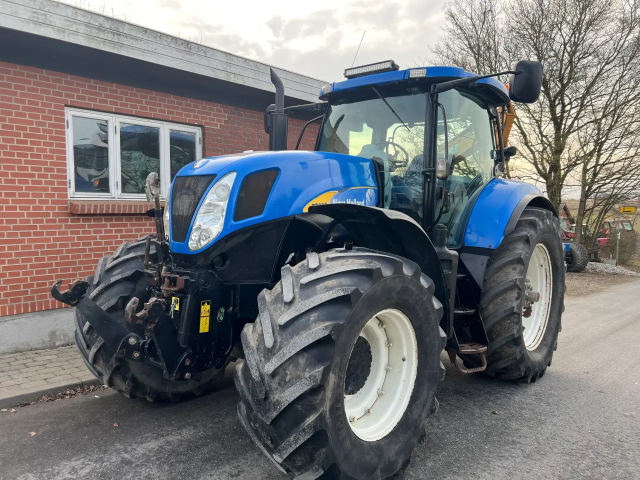 Billede 1 - New Holland t7030