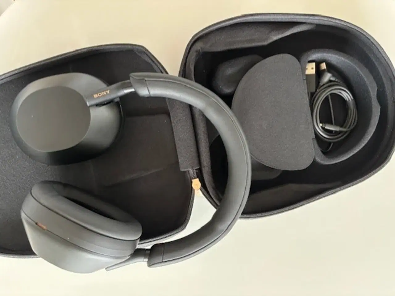 Billede 2 - Sony WH-1000XM5 høretelefoner sælges billigt
