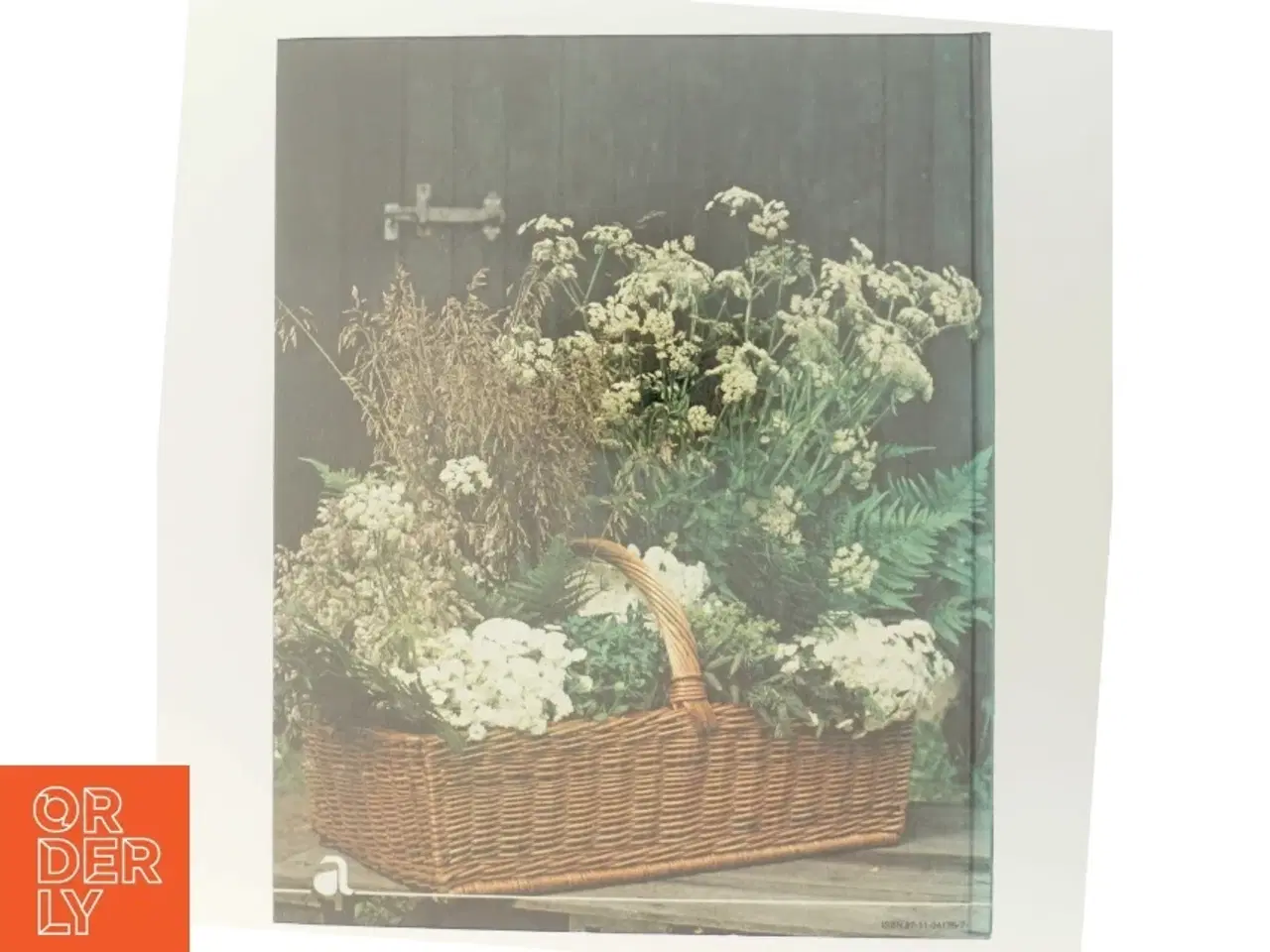 Billede 3 - “Blomsterarrangementer” af Marianne Juhl Andersen, Clausen Bøger.