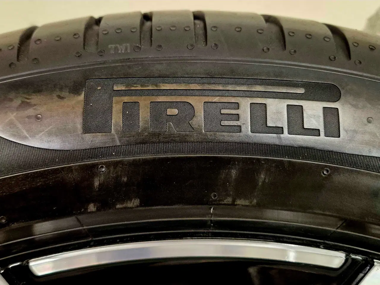 Billede 7 - VW ID.4 / ID.5 ORIGINAL ALUFÆLGE MED SOMMERDÆK