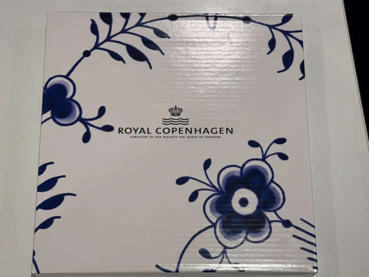 Billede 2 - 2 x Royal Copenhagen Blå Mega Riflet tallerken 19Ø