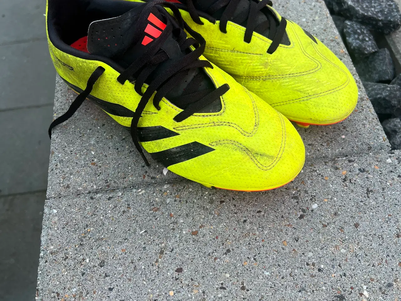 Billede 1 - Fodboldstøvler Adidas str 38 2/3