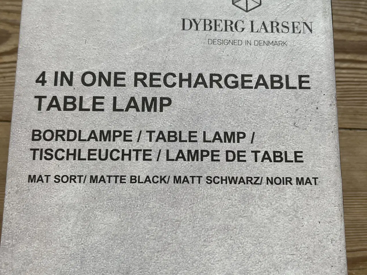 Billede 2 - Dyberg Larsen 4 i one bordlampe 