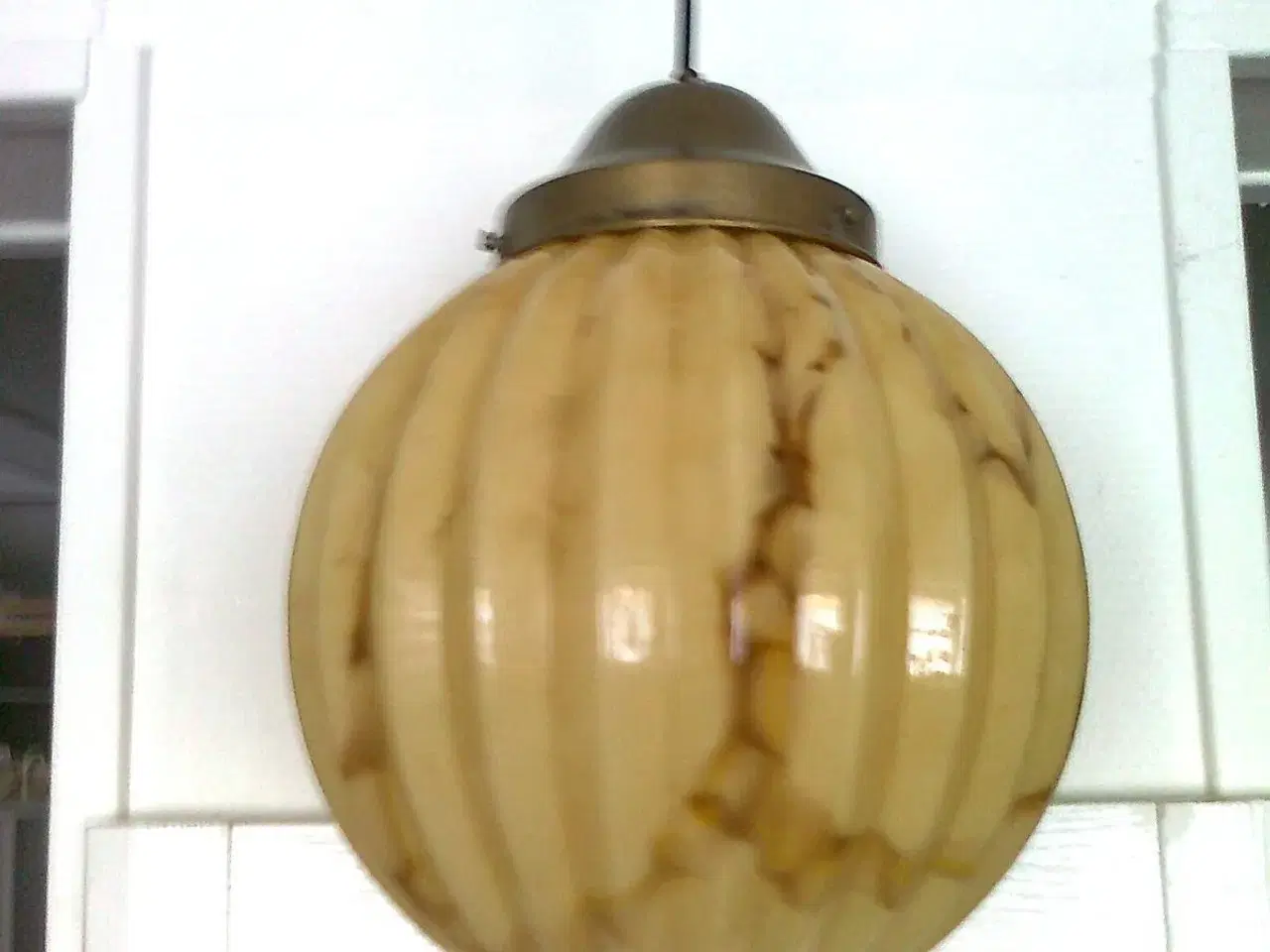 Billede 1 - gammel plisse kuppel loftlampe