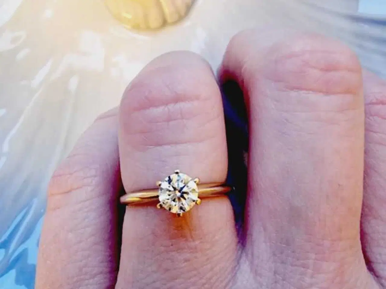 Billede 4 - 18 karat guldring 0.60 carat diamant