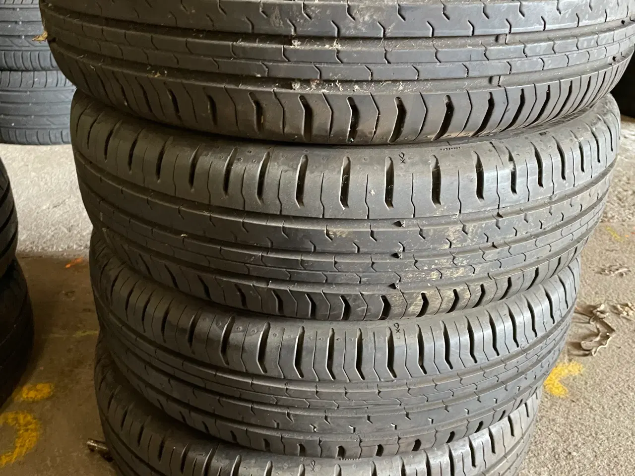 Billede 1 - 14 Continental 165/70r14 T Ref.s93 sommer