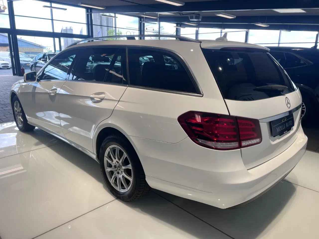Billede 4 - Mercedes E200 2,2 CDi Avantgarde stc. aut.