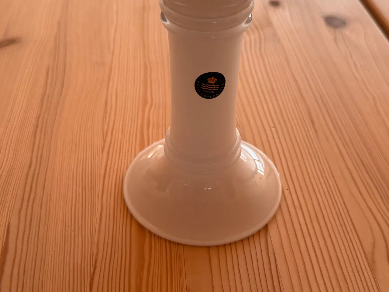 Billede 2 - Royal Copenhagen vase/lysestage hvid. 14,5 cm.