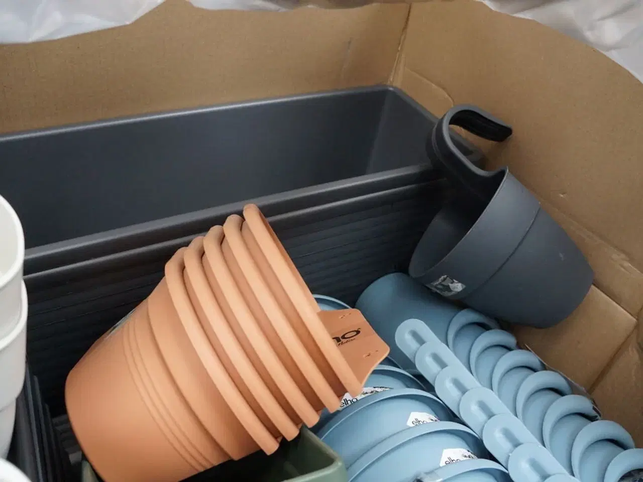 Billede 3 - Palle med diverse plastspande