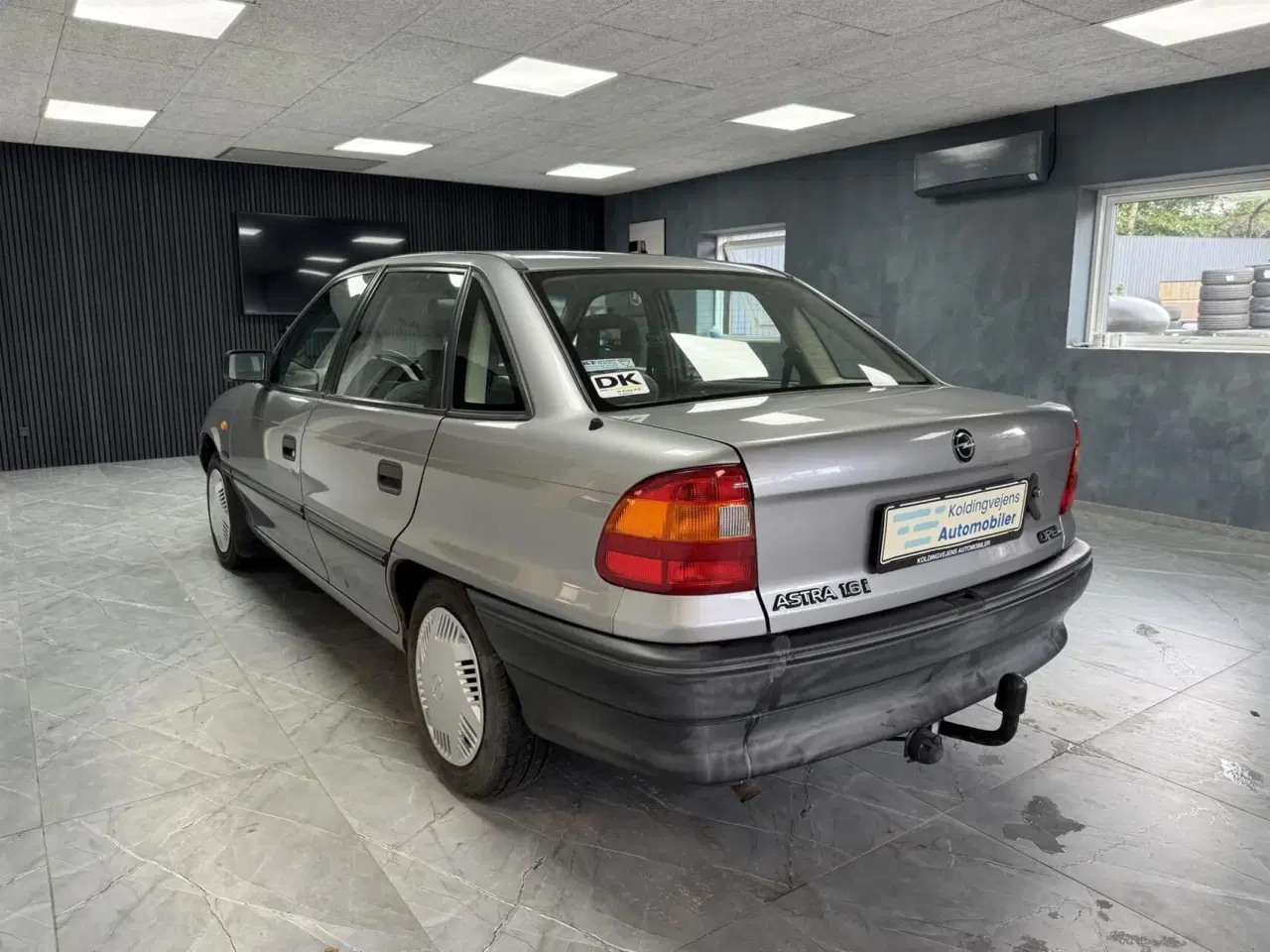Billede 3 - Opel Astra 1,6 i GL 75HK 5d