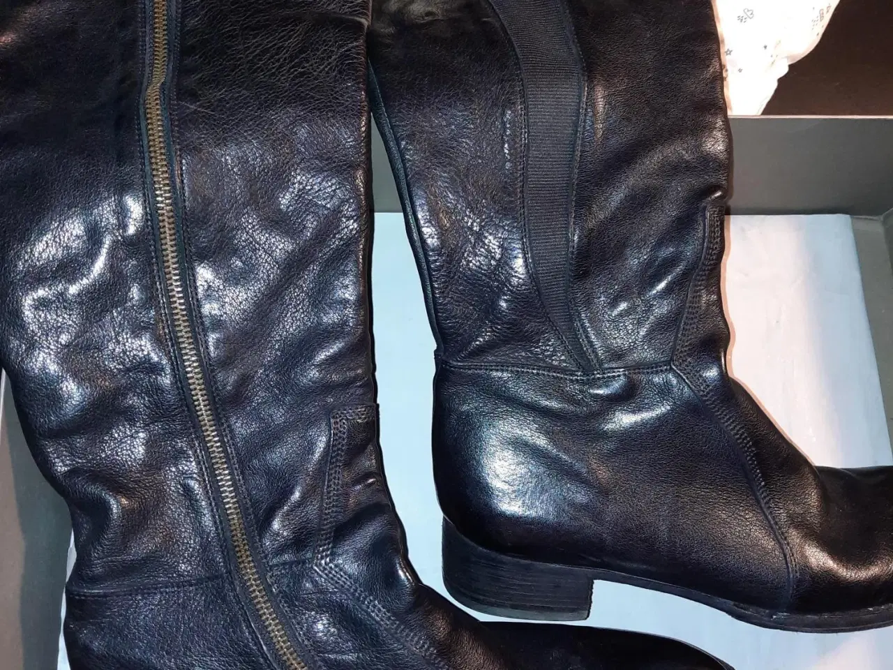 Billede 2 - Bubetti støvler, lange.