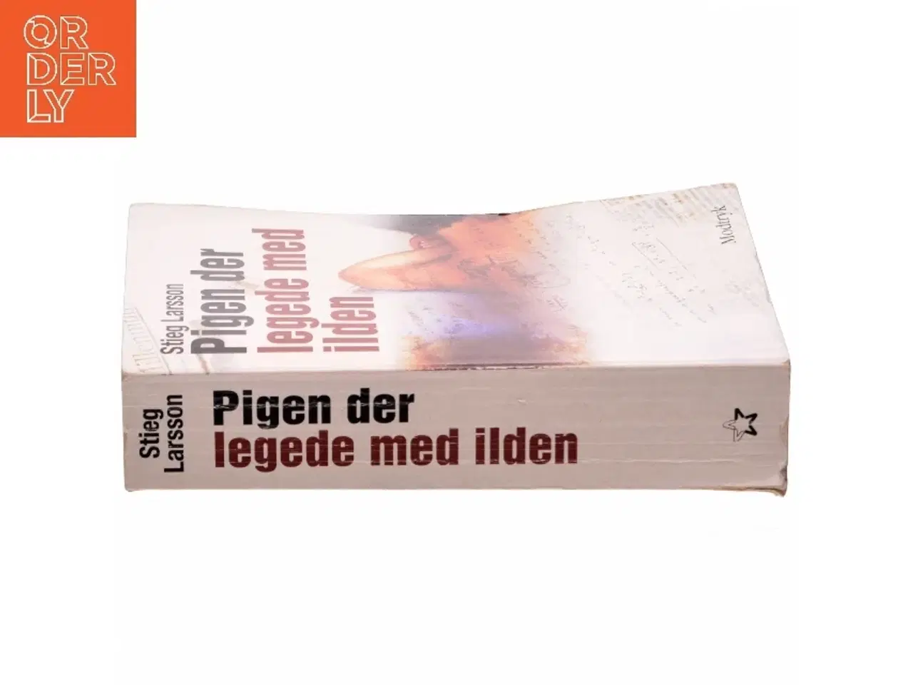 Billede 2 - Pigen der legede med ilden (Millennium, 2. Bind) af Stieg Larsson (Bog)