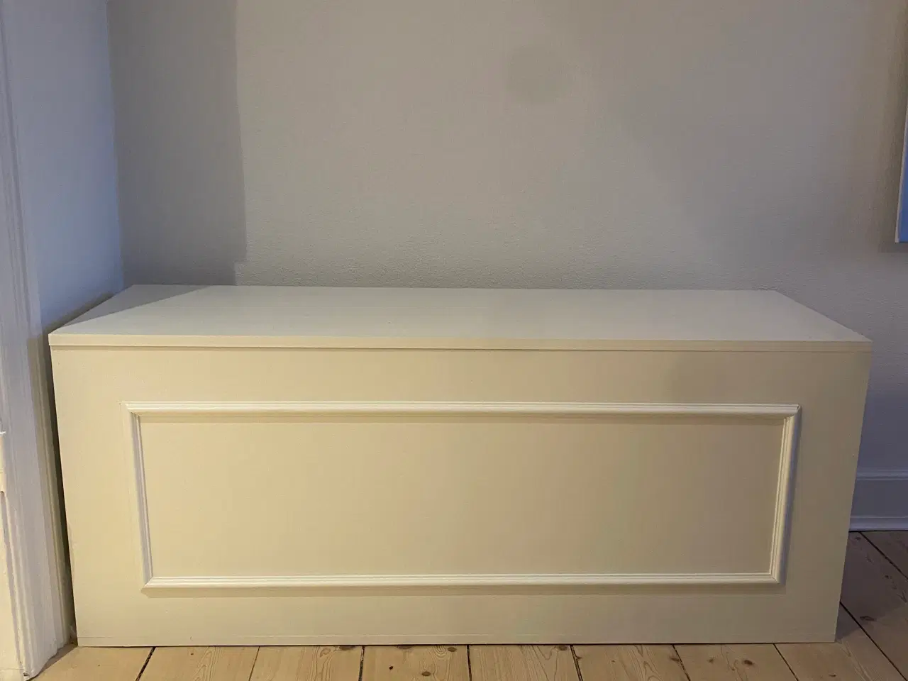 Billede 4 - Snedkerbænk m. opbevaringsrum