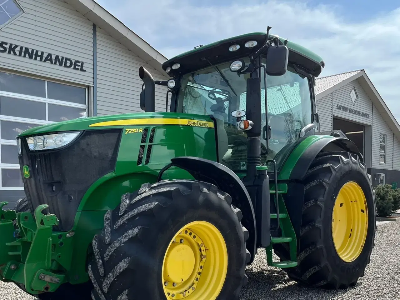 Billede 24 - John Deere 7230R Med frontlift. Stor stærk traktor til små penge