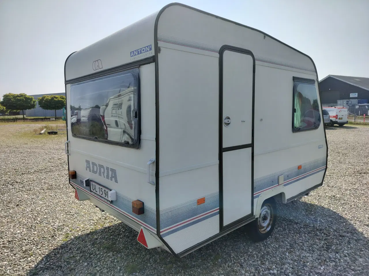 Billede 3 - Adria lille campingvogn, med fugt , nysynet 