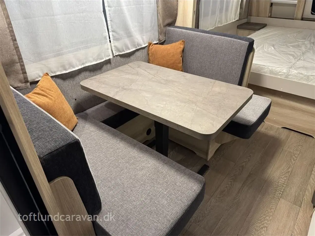 Billede 5 - 2026 - Hobby De Luxe 460 SFf NU PÅ LAGER, NY 2026 DK-LINE. m/QUEENS SENG og masser af udstyr inkl. i prisen.