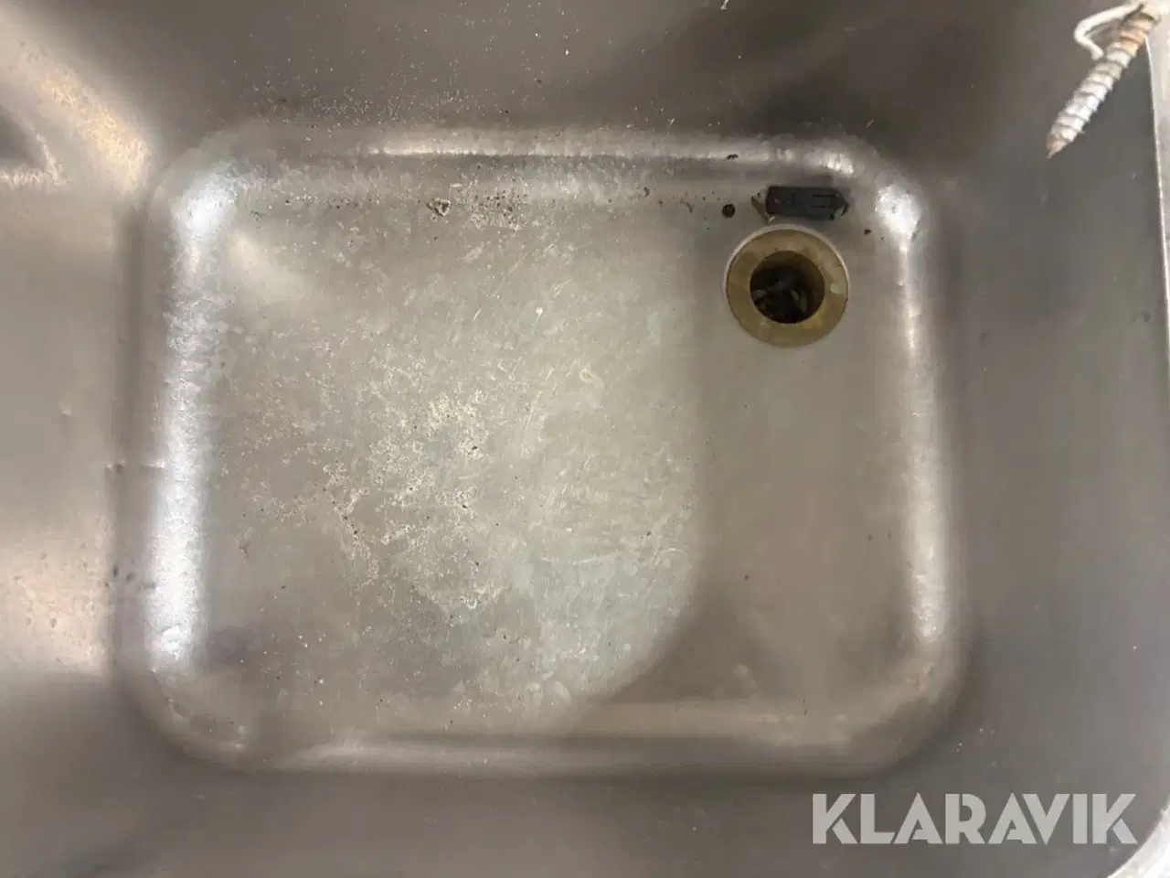 Billede 10 - Rustfri vask med armatur