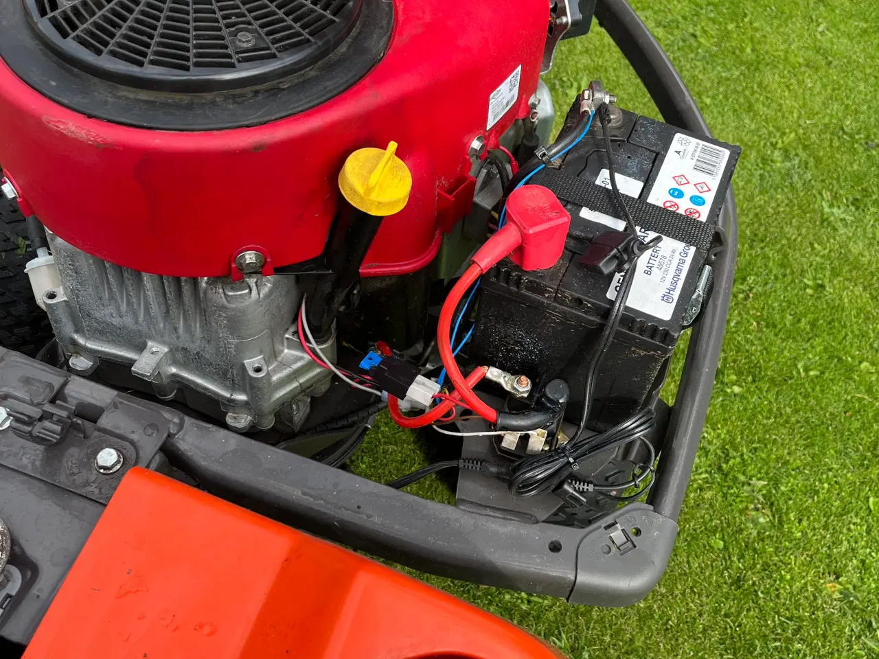 Billede 5 - Husqvarna R 216T AWD Rider