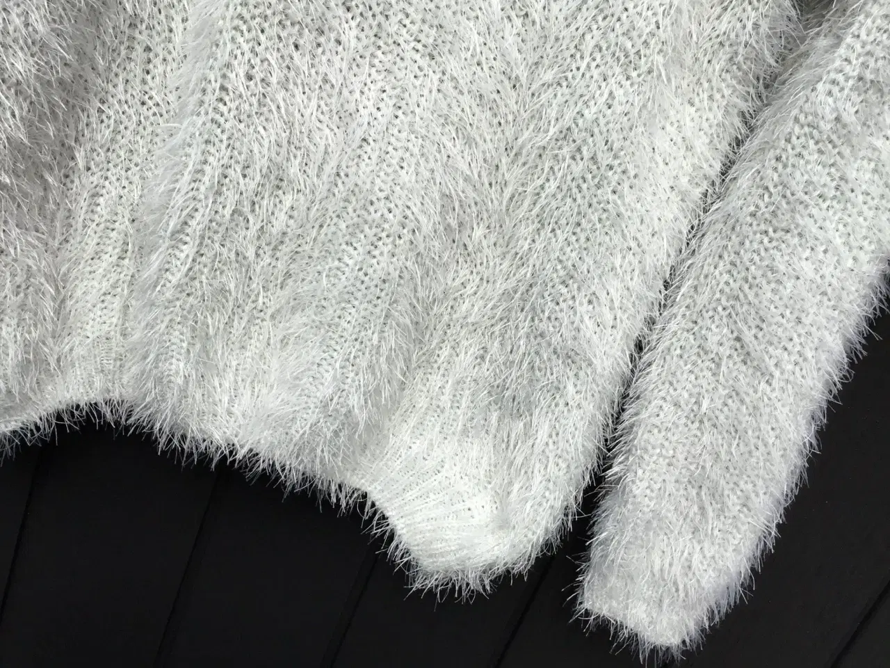 Billede 8 - Flot hvid strik sweater striktrøje str. S/M strikk