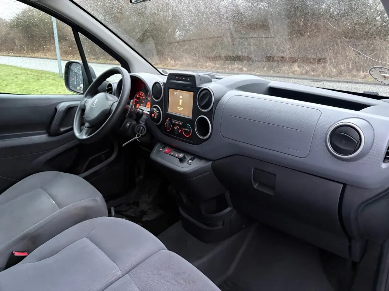 Billede 6 - Peugeot Partner 1,6 BlueHDi 100 L2 ESG Flex Van