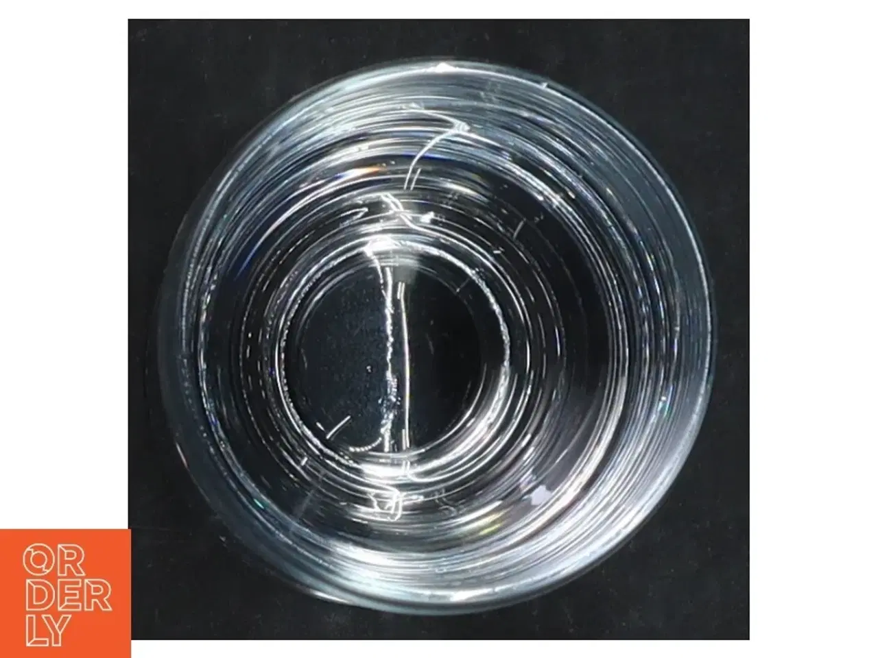 Billede 5 - Gennemsigtige glas med skulpturelt design (str. H. 11,5 cm. x ø. 6 cm)