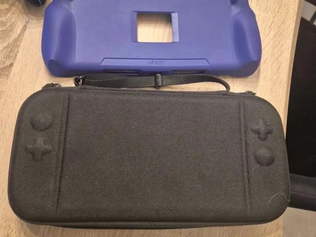 Billede 3 -     Nintendo Switch 2 Som Ny + Masser Ekstra Udsty