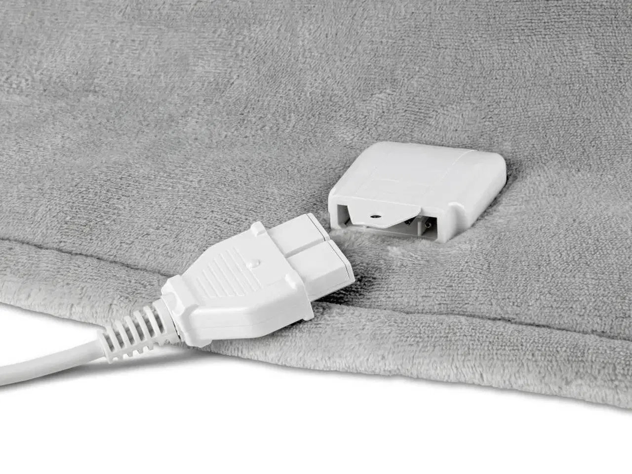 Billede 4 - Varmetæppe GOTIE GKE-200S – grå, fleece, 180 × 130 cm