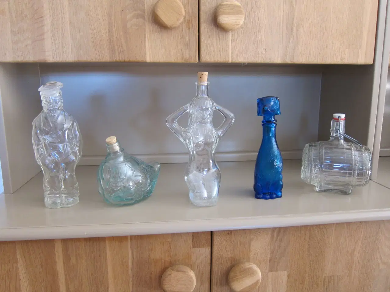 Billede 3 - Glas figur flasker.