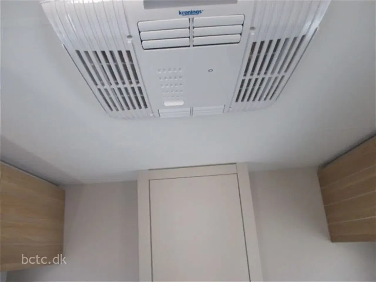 Billede 11 - 2022 - Adria Adora 613 HT Alde MASSER AF UDSTYR