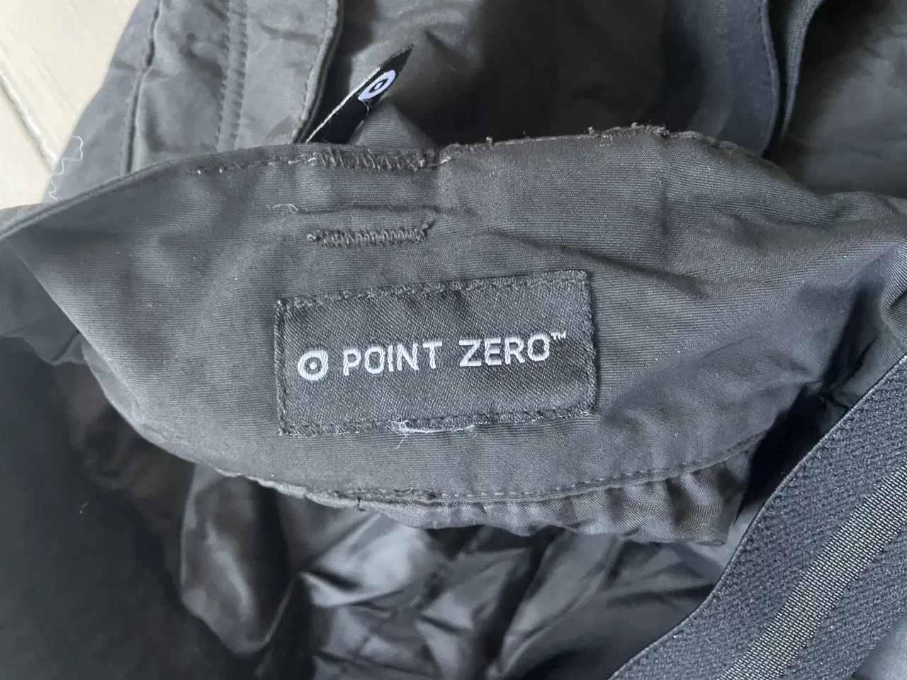 Billede 3 - Skitøj jakke bukser hjelm handsker briller