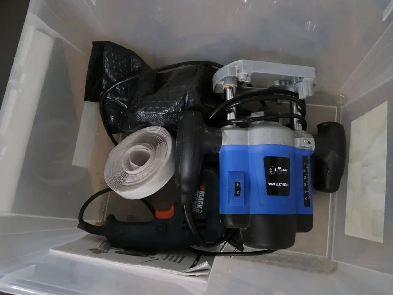 Billede 4 - Bordsøjleboremaskine EINHELL TB 13/5 EC, overfræser samt boremaskine BLACK & DECKER