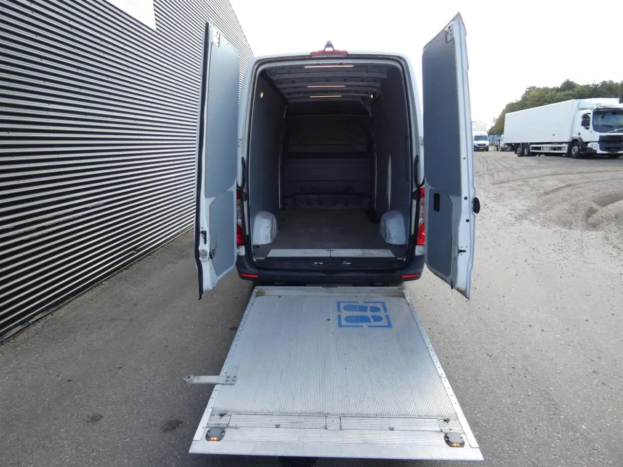 Billede 1 - Mercedes-Benz Sprinter 316 2,1 CDI R3 163HK Van 6g Aut.