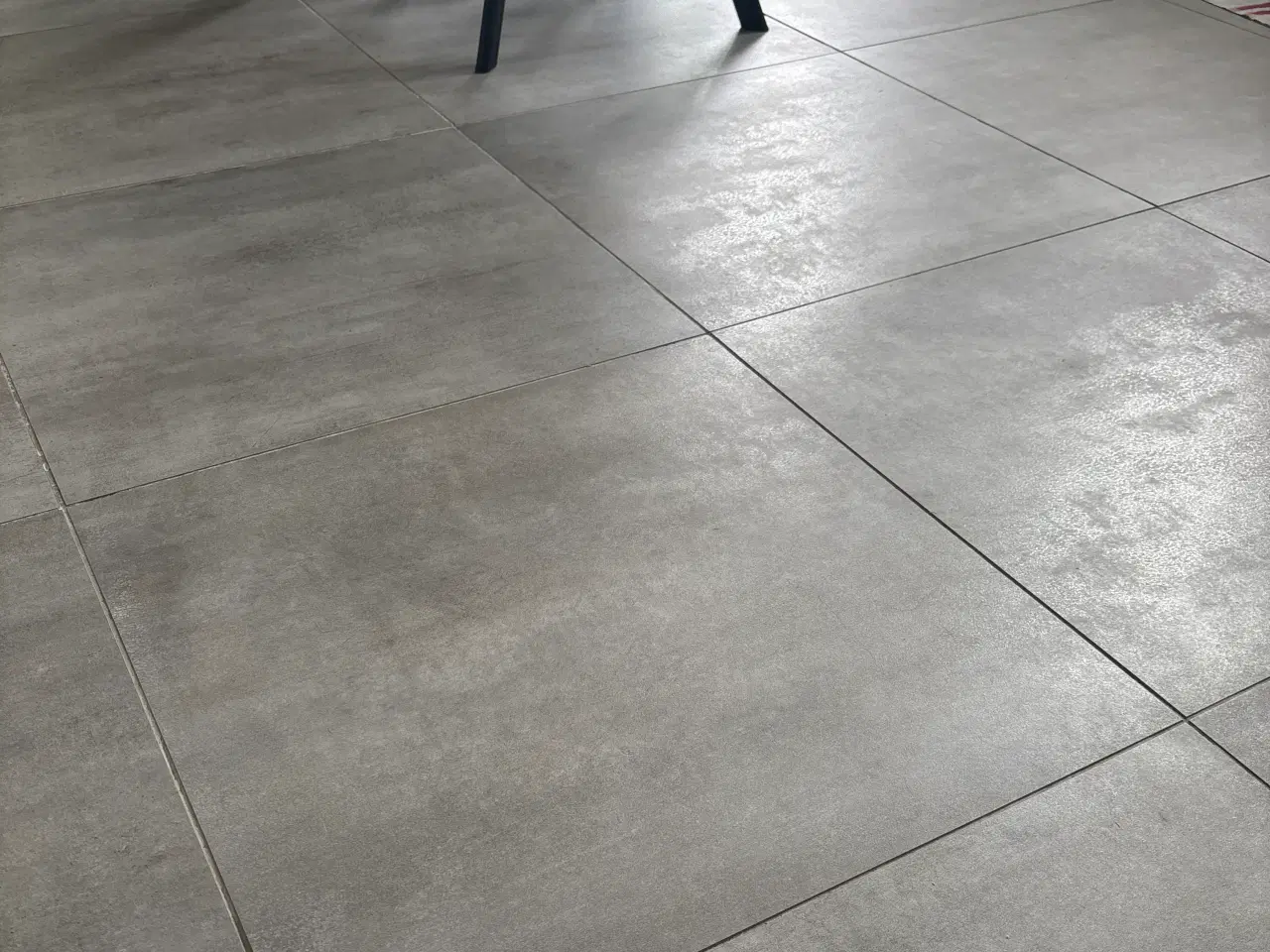 Billede 1 - Fliser sælges 60x60 - 21,6m2
