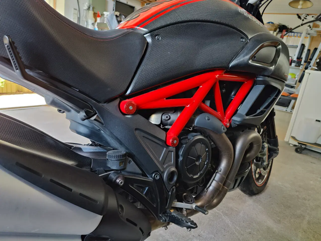 Billede 7 - Ducati Diavel Carbon, nedsat