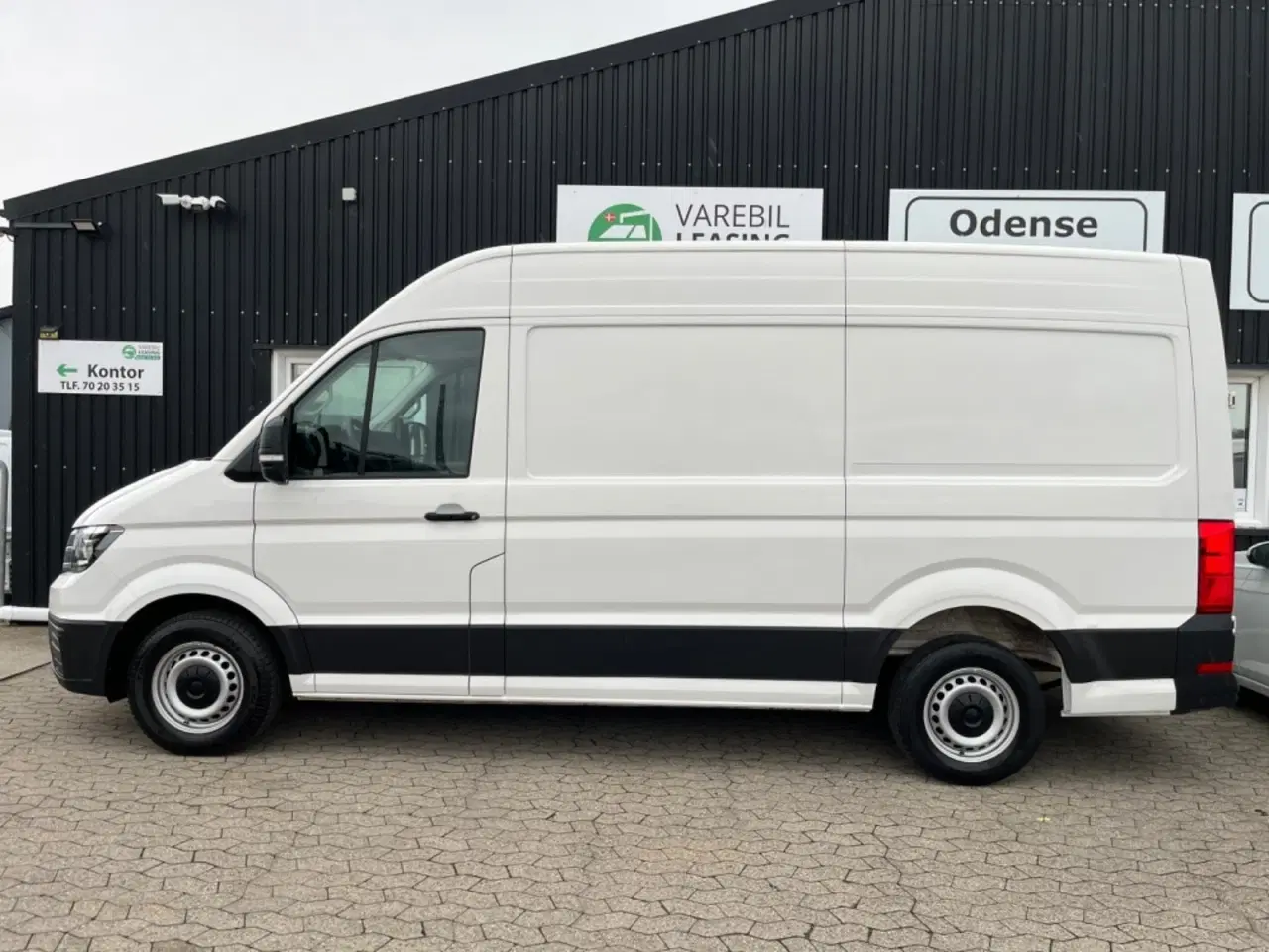 Billede 1 - VW Crafter 35 2,0 TDi 177 Kassevogn L3H3 aut.