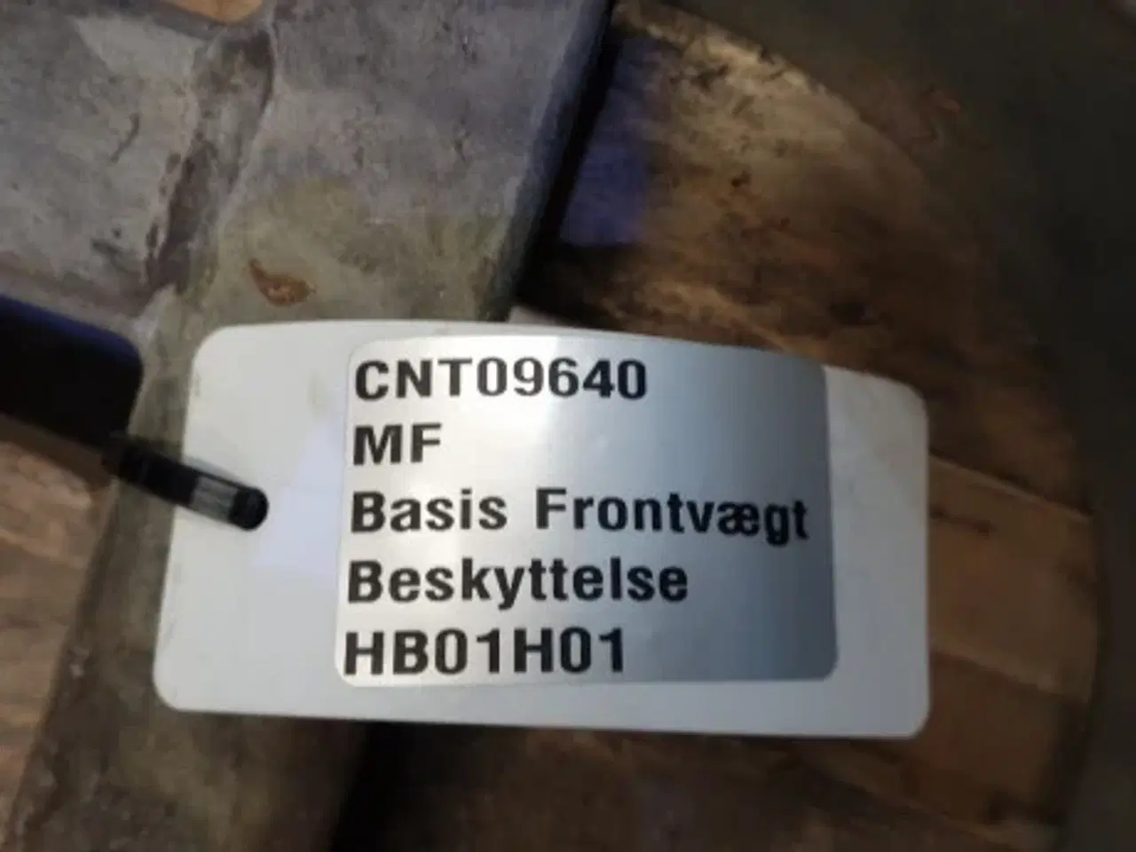 Billede 7 - Massey Ferguson Basis Frontvægt Beskyttelse