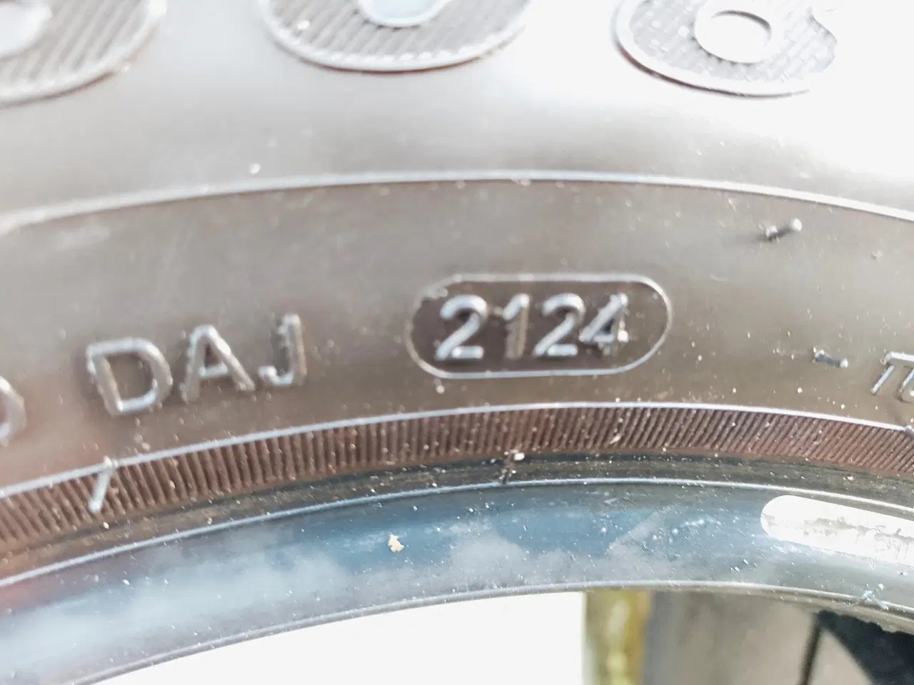 Billede 2 - 175 / 65 / R15 vinterdæk