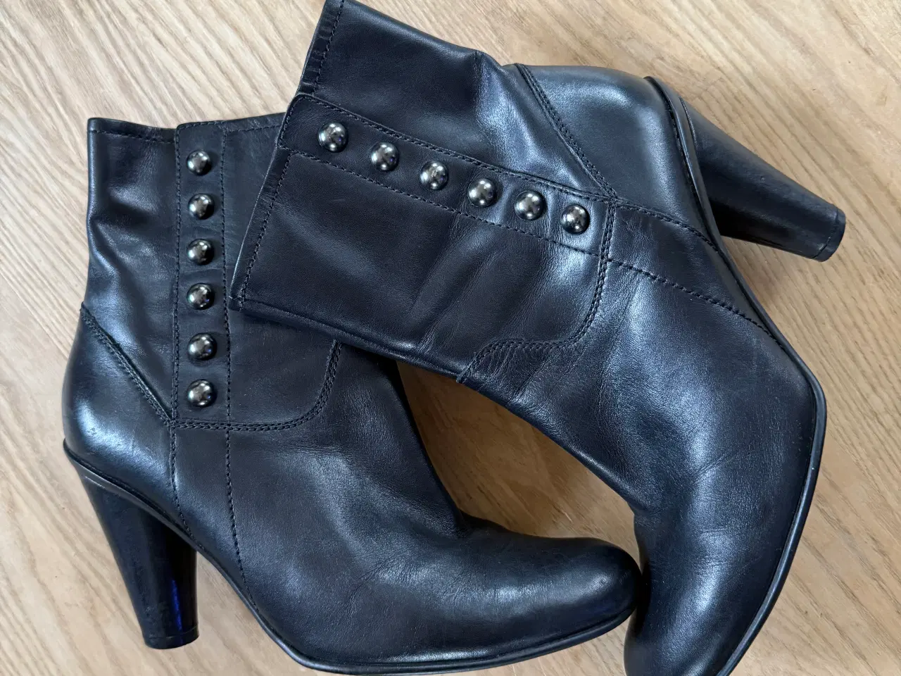 Billede 4 - SUPER FEDE HØJE ECCO STØVLETTER