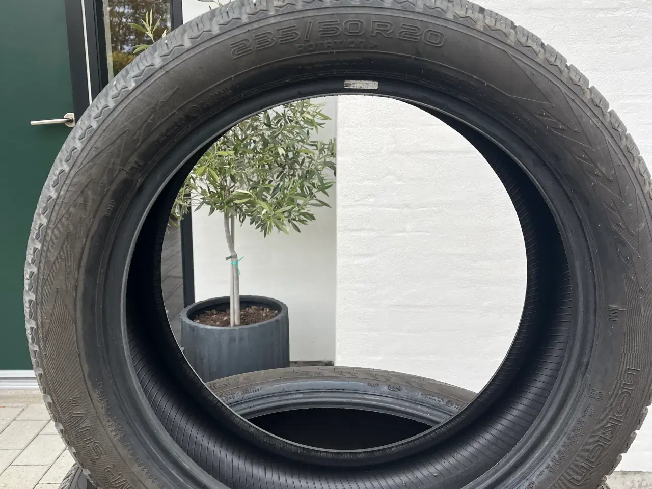 Billede 6 - 4 stk Nokian vinterdæk - 235/50 R20 104V