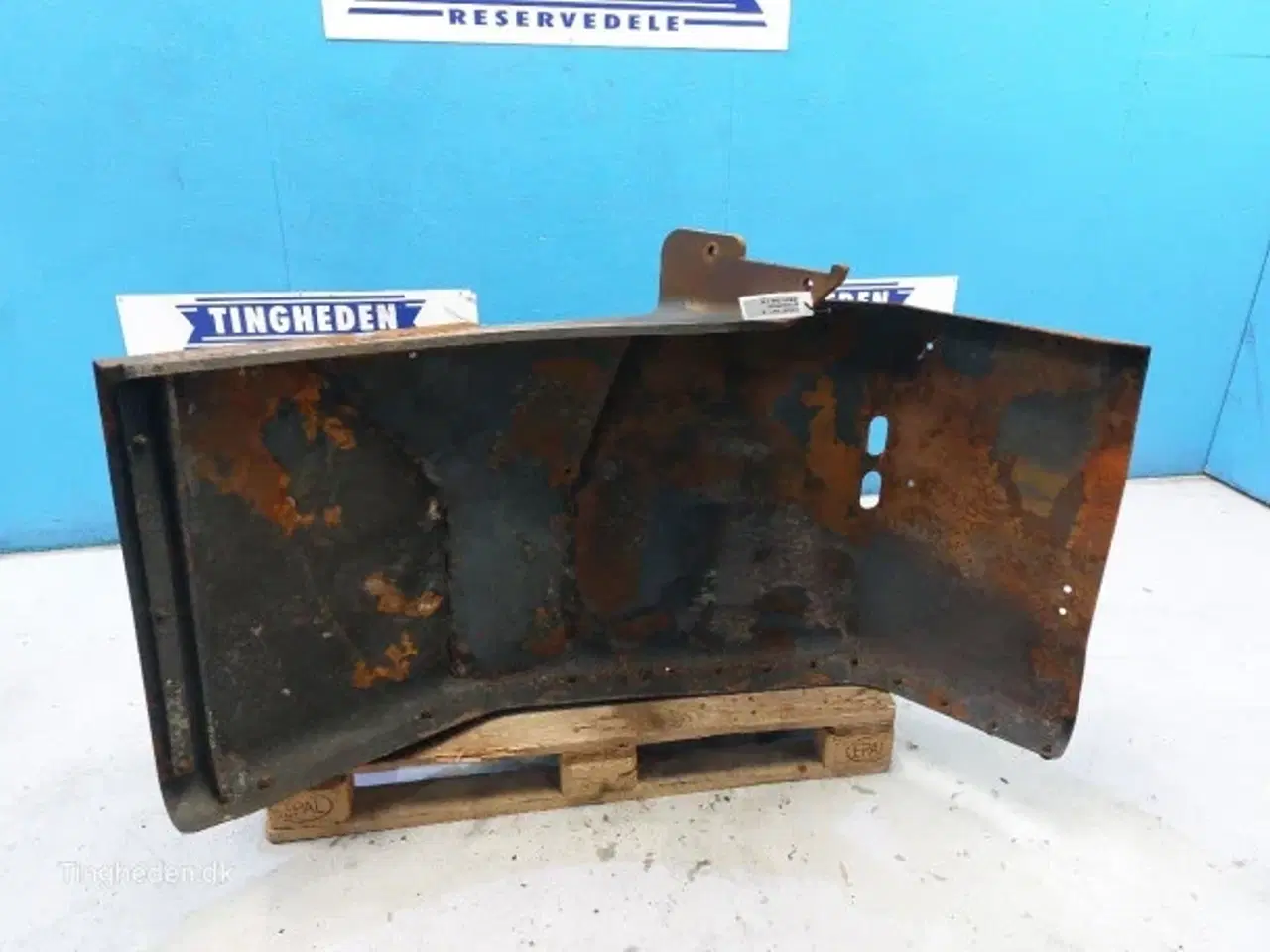 Billede 3 - Case 821E Hjulskærm L. 87569006
