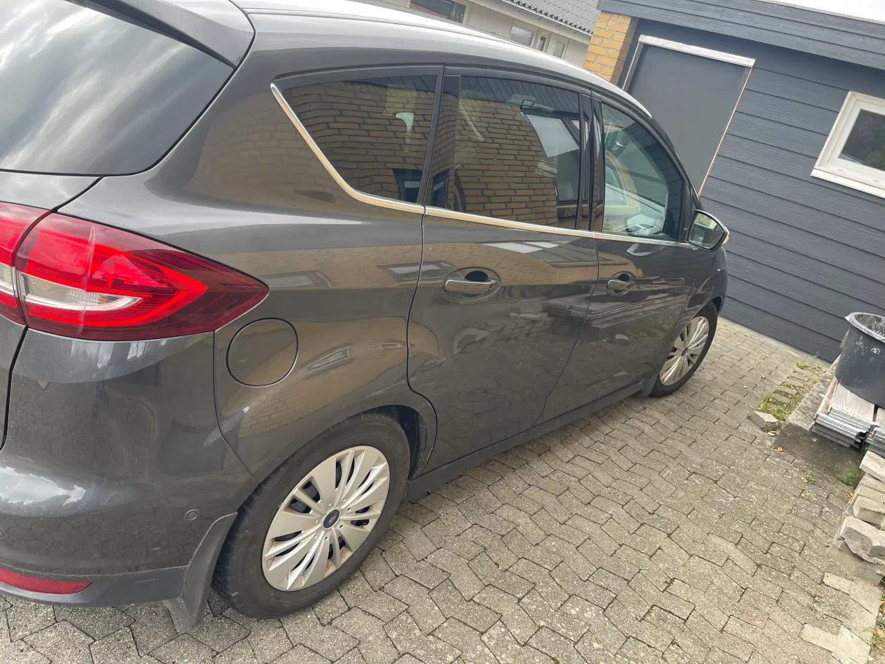 Billede 3 - Ford C-Max Årgang 2017