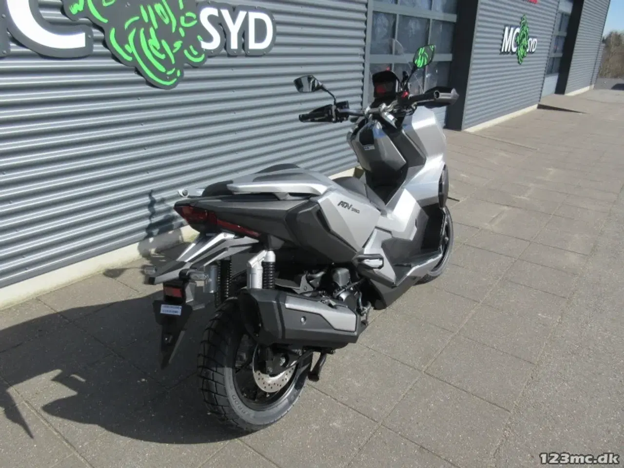 Billede 3 - Honda ADV 350 MC-SYD BYTTER GERNE  5 ÅRS  GARANTI