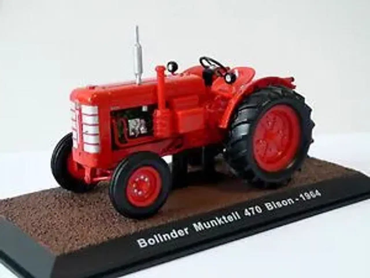 Billede 1 - Traktor, Bolinder Munktell 470 Bison.