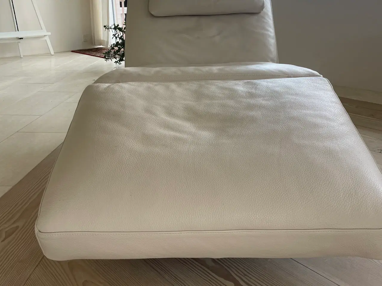 Billede 5 - Chaiselong Hvid læder Natuzzi 