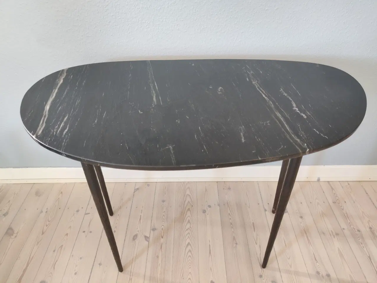 Billede 2 - Skrivebord i sort marmor - model Eda fra House Doc