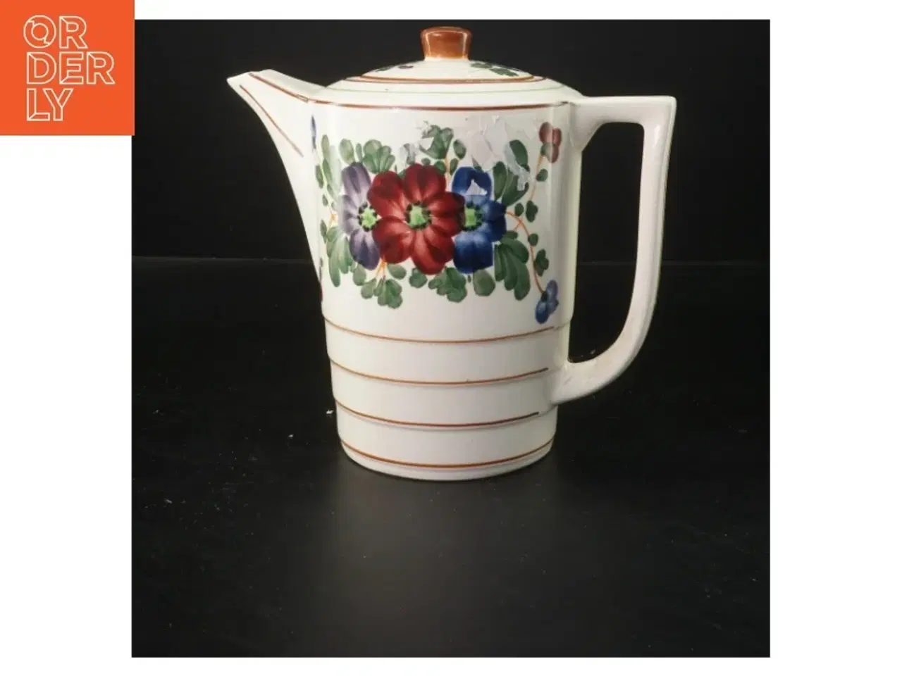 Billede 1 - Porcelænskande med blomsterdekoration (str. 19x21 cm)