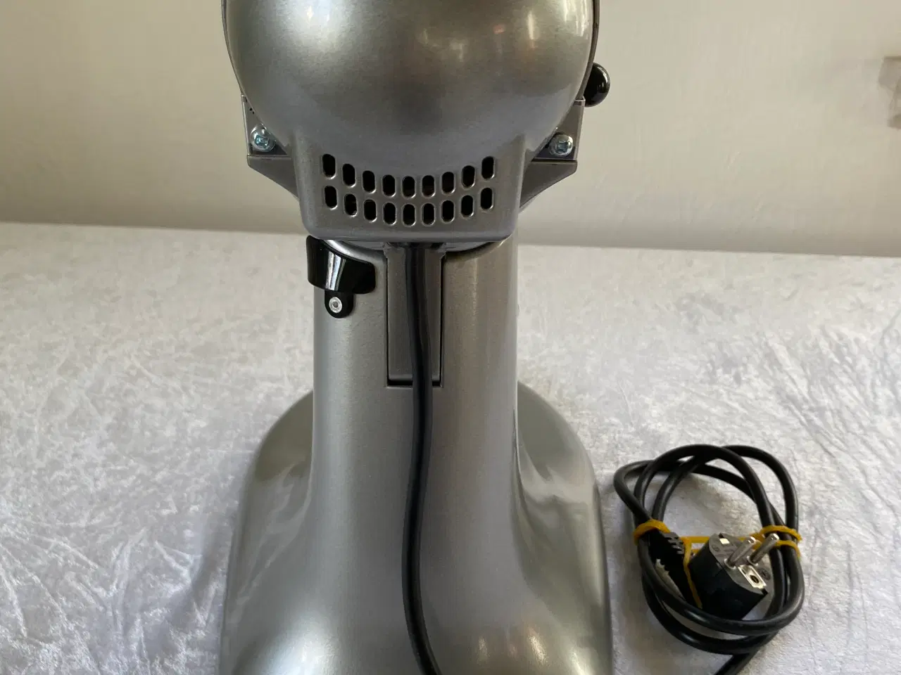 Billede 3 - ✨ KitchenAid Artisan 4,8L – Contour Sølv