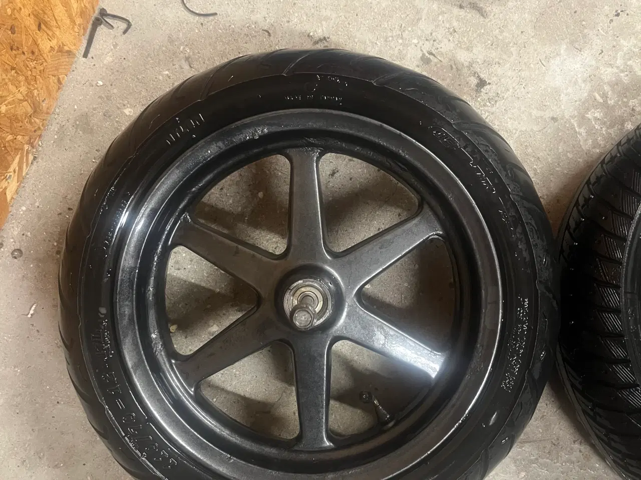 Billede 7 - Yamaha Jog R fælge/dæk/hjul