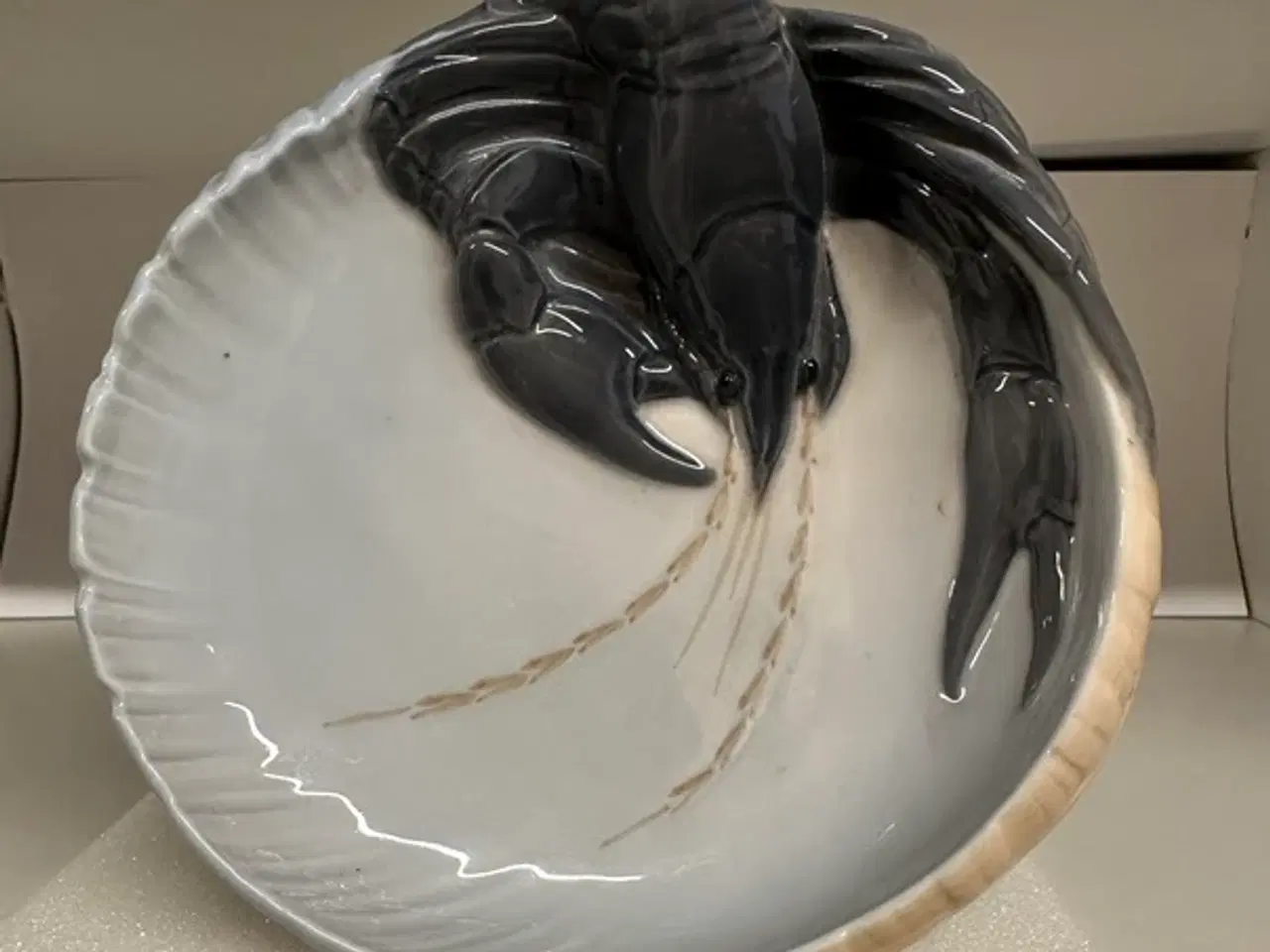 Billede 1 - Royal Copenhagen hummer skål 3277, 1. sortering