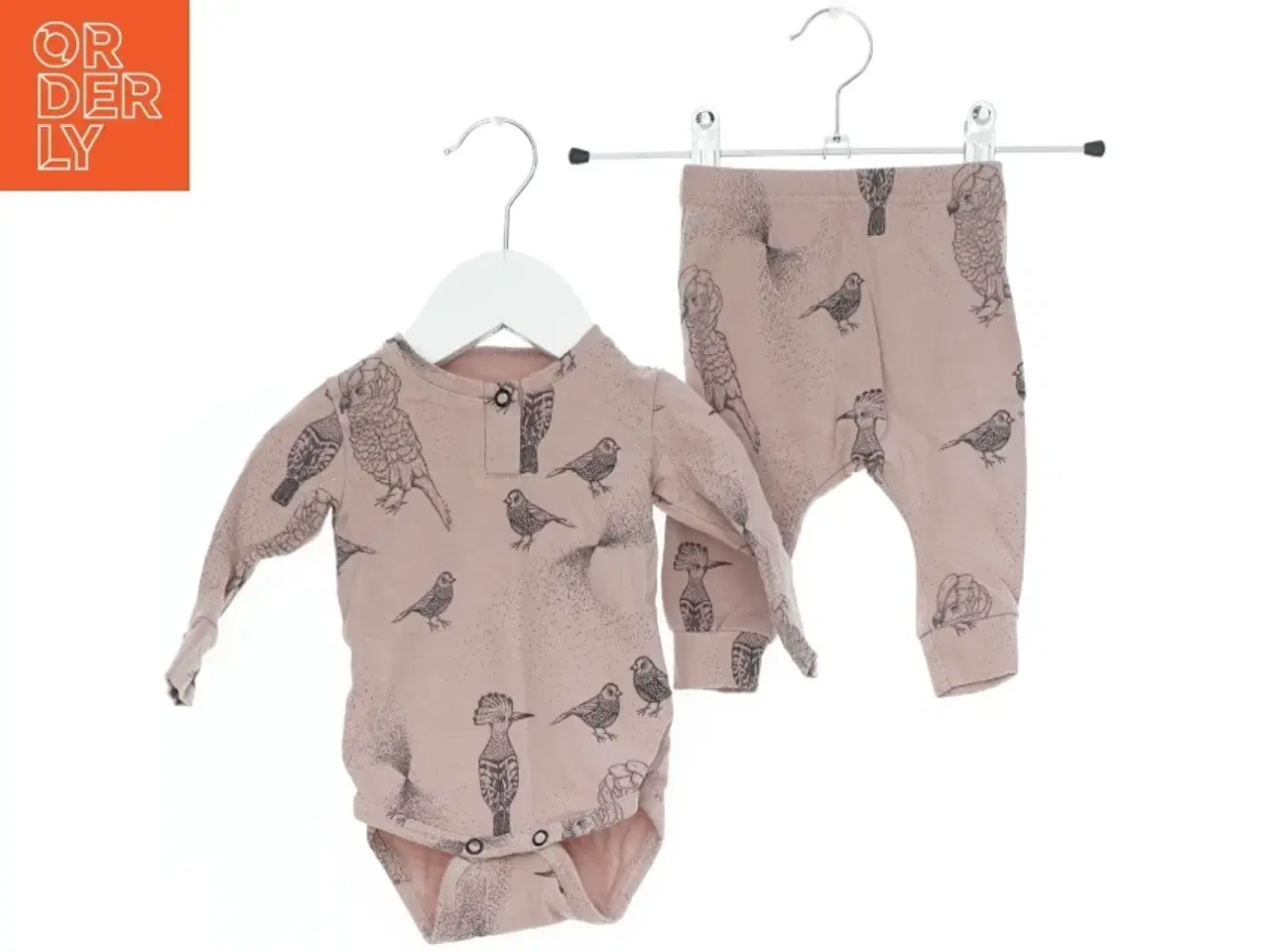 Billede 1 - Babysæt med fuglemotiv fra Fixoni (str. 56)